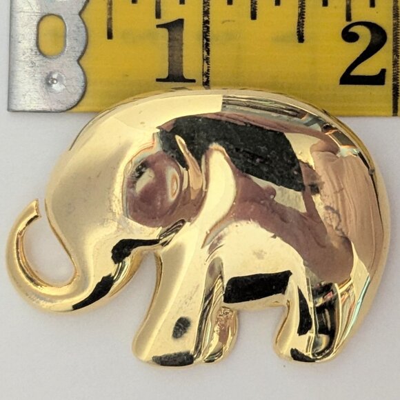 Vintage Chunky & Adorable Liz Claiborne Golden Elephant Brooch! - Picture 3 of 4